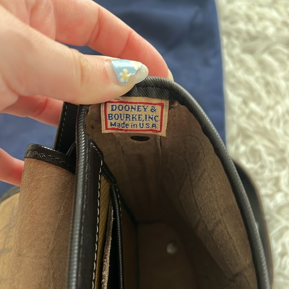 Vintage Dooney & Bourke Crocodile Leather Crossbody - Picture 10 of 15